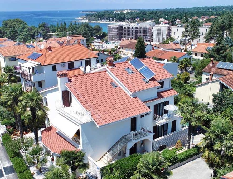 Apartments Mina Poreč Exterior foto
